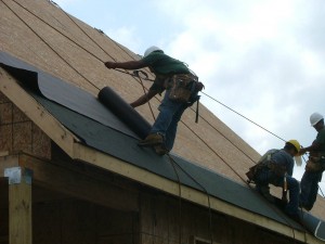 Habitat-Gates Ave-Installing Felt-Ice Guard